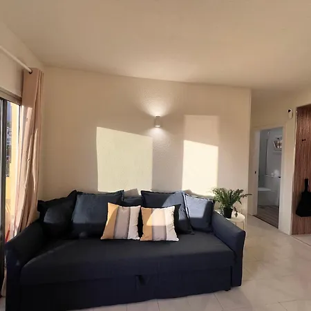 Апартаменты Seaview And Sunset Cristianos Лос Кристианос