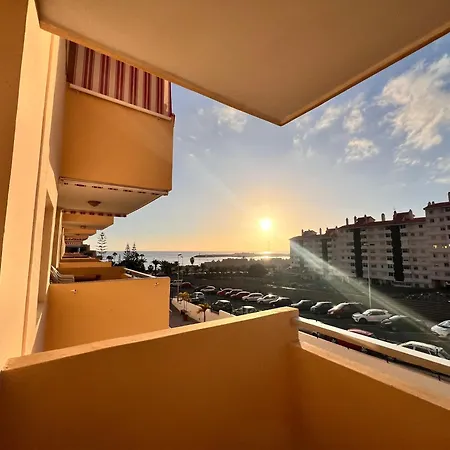 Seaview And Sunset Cristianos Апартаменты *