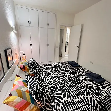 Апартаменты Seaview And Sunset Cristianos Лос Кристианос
